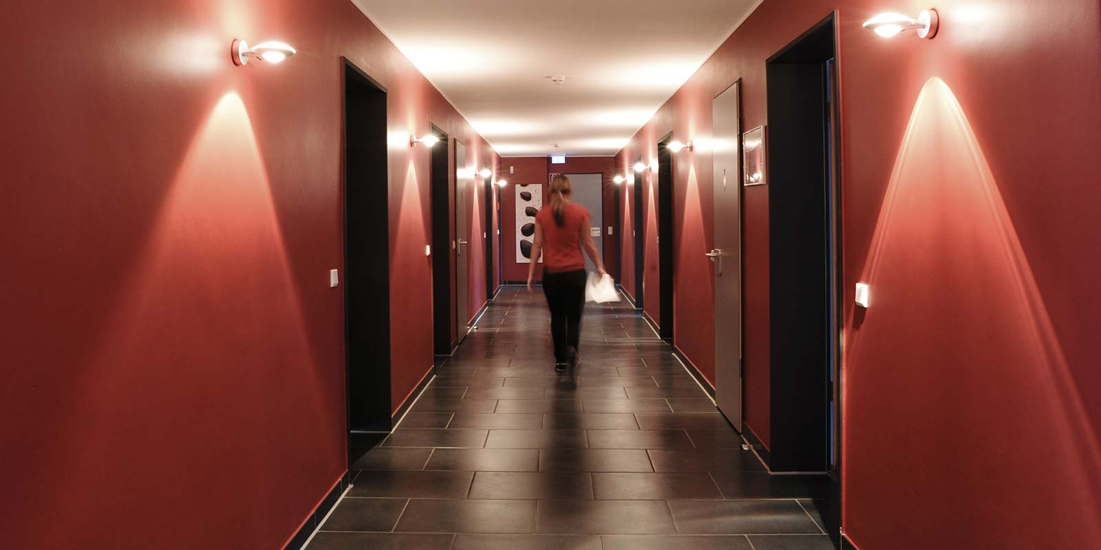 Schulterchirurgie Neuss, Empfang